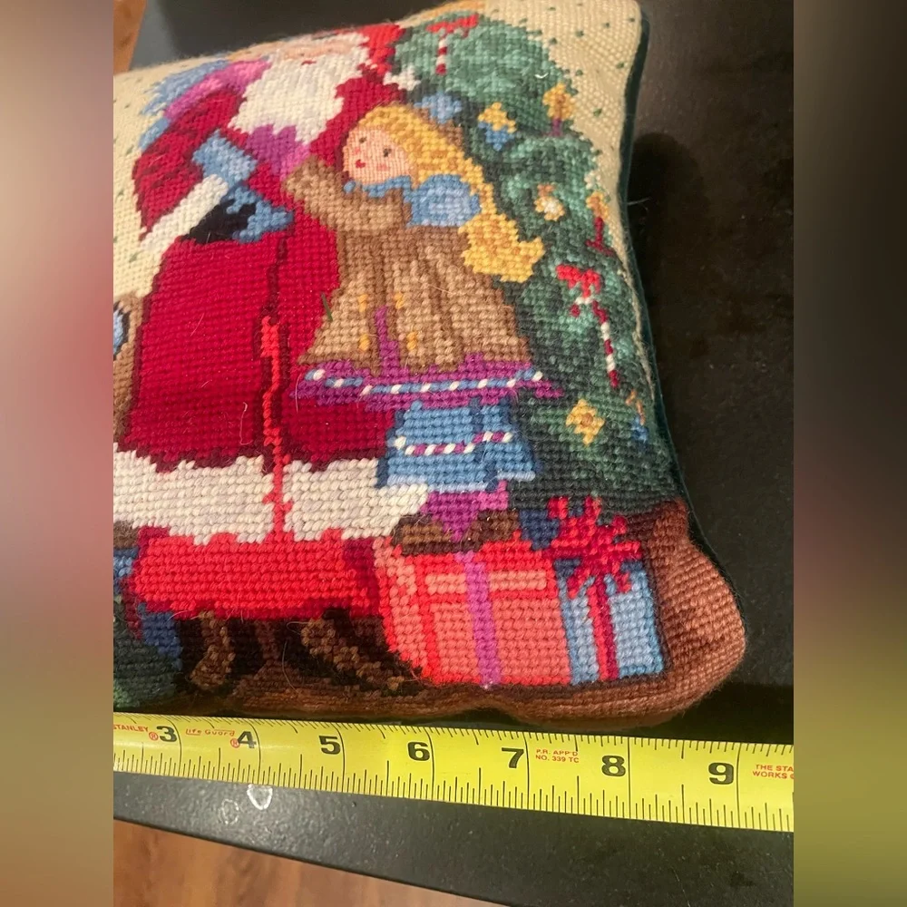 Vintage Santa with girl Needlepoint Pillow - Picture 4 of 4